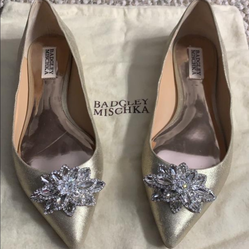 Badgley Mischka Flats